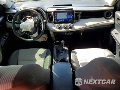 Zdjęcie 8 z 13 samochodu: 2014 TOYOTA RAV4 LE VIN:JTMZFREV1EJ005966 - miniatura