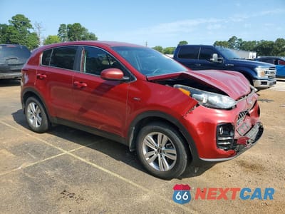 Czwarte zdjęcie samochodu z boku: 2018 KIA SPORTAGE LX VIN:KNDPMCAC6J7436664 - miniatura