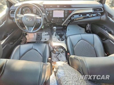 Zdjęcie 8 z 12 samochodu: 2020 TOYOTA CAMRY SE VIN:4T1G11AK6LU937476 - miniatura