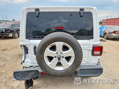 Zdjęcie 6 z 12 samochodu: 2018 JEEP WRANGLER UNLIMITED SAHARA VIN:1C4HJXEN2JW196017 - miniatura