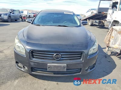 Piąte zdjęcie samochodu w środku: 2014 NISSAN MAXIMA 3.5 SV VIN:1N4AA5AP8EC498728 - miniatura