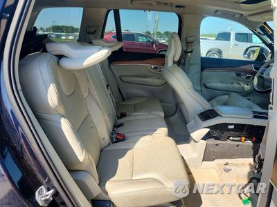 Zdjęcie 11 z 13 samochodu: 2016 VOLVO XC90 T8 VIN:YV4BC0PL3G1094120 - miniatura