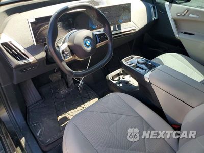 Zdjęcie 8 z 13 samochodu: 2024 BMW IX XDRIVE50 VIN:WB523CF07RCP85536 - miniatura