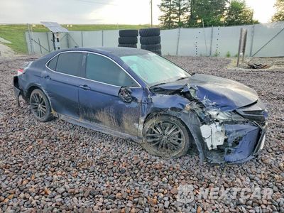 Czwarte zdjęcie samochodu z boku: 2022 TOYOTA CAMRY XSE VIN:4T1K61AK6NU033433 - miniatura