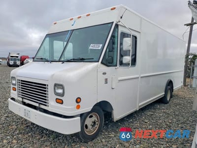 2010 FORD E450 DELIVERY TRUCK 1FC4E4KL0ADB01020 - główne zdjęcie licytacji z USA - miniatura