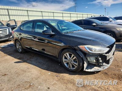 Czwarte zdjęcie samochodu z boku: 2017 HYUNDAI ELANTRA SE VIN:5NPD84LF8HH117728 - miniatura
