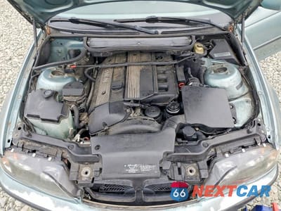 Zdjęcie 11 z 12 samochodu: 2003 BMW 325 I VIN:WBAET37483NJ26344 - miniatura