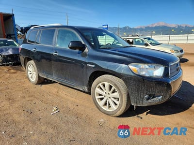 Czwarte zdjęcie samochodu z boku: 2009 TOYOTA HIGHLANDER HYBRID LIMITED VIN:JTEEW44A692030938 - miniatura
