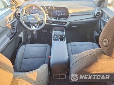 Zdjęcie 8 z 13 samochodu: 2026 CHEVROLET EQUINOX LT VIN:3GNAXHEG5TL140418 - miniatura