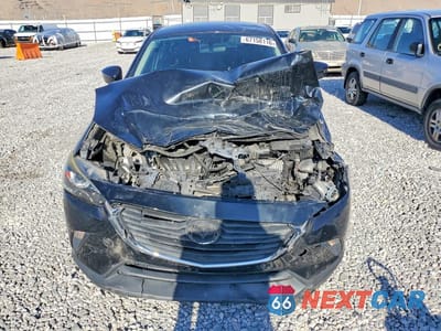 Piąte zdjęcie samochodu w środku: 2017 MAZDA CX-3 SPORT VIN:JM1DKDB79H0165392 - miniatura