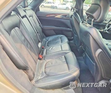 Zdjęcie 10 z 12 samochodu: 2017 LINCOLN MKZ RESERVE VIN:3LN6L5E96HR648617 - miniatura