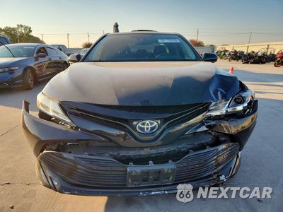 Piąte zdjęcie samochodu w środku: 2020 TOYOTA CAMRY LE VIN:4T1C31AK5LU529088 - miniatura