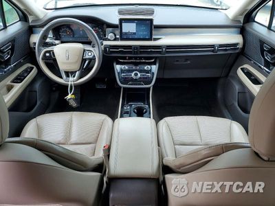 Zdjęcie 8 z 13 samochodu: 2021 LINCOLN CORSAIR VIN:5LMCJ1C93MUL12833 - miniatura