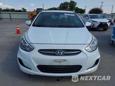 Piąte zdjęcie samochodu w środku: 2017 HYUNDAI ACCENT SE VIN:KMHCT4AE8HU222226 - miniatura
