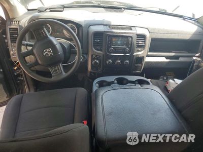 Zdjęcie 8 z 12 samochodu: 2019 RAM 1500 CLASSIC TRADESMAN VIN:1C6RR7FG6KS504397 - miniatura