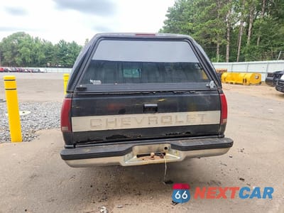 Zdjęcie 6 z 12 samochodu: 1995 CHEVROLET GMT-400 C1500 VIN:1GCEC14H9SZ203941 - miniatura