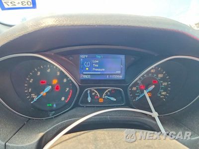 Zdjęcie 9 z 12 samochodu: 2014 FORD FOCUS SE VIN:1FADP3K23EL372361 - miniatura