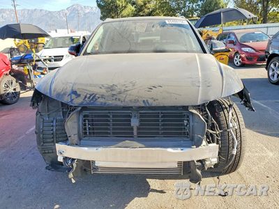 Piąte zdjęcie samochodu w środku: 2023 AUDI Q5 PREMIUM 45 VIN:WA1GAAFY0P2161441 - miniatura