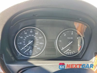 Zdjęcie 9 z 12 samochodu: 2011 BMW 335 D VIN:WBAPN7C59BA782101 - miniatura