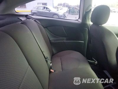 Zdjęcie 10 z 12 samochodu: 2005 FORD FOCUS ZX3 VIN:3FAFP31N95R100855 - miniatura
