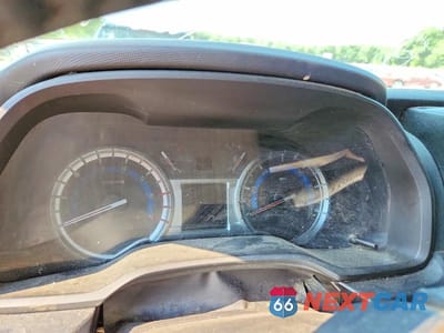 Zdjęcie 9 z 13 samochodu: 2016 TOYOTA 4RUNNER TRAIL VIN:JTEBU5JR8G5303429 - miniatura