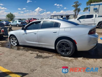 Drugie zdjęcie samochodu z przodu: 2022 DODGE CHARGER SXT VIN:2C3CDXBG8NH161174 - miniatura