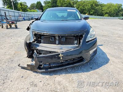 Piąte zdjęcie samochodu w środku: 2015 NISSAN ALTIMA 2.5 S VIN:1N4AL3AP8FC585917 - miniatura