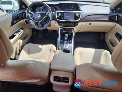 Zdjęcie 8 z 12 samochodu: 2017 HONDA ACCORD EXL VIN:1HGCR3F82HA007251 - miniatura