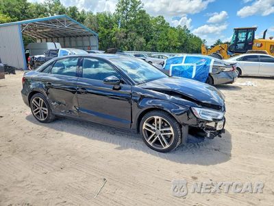 Czwarte zdjęcie samochodu z boku: 2020 AUDI A3 PREMIUM VIN:WAUAUGFF6LA020004 - miniatura