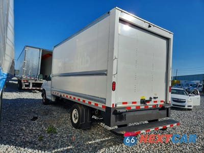 Drugie zdjęcie samochodu z przodu: 2025 GMC SAVANA BOX TRUCK VIN:7GZ07SF78SN007704 - miniatura