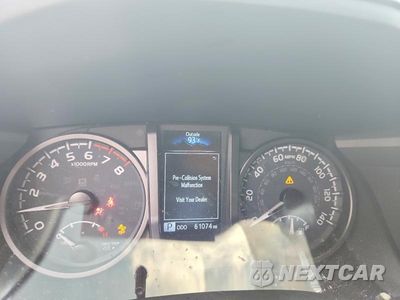 Zdjęcie 9 z 12 samochodu: 2023 TOYOTA TACOMA TRD SPORT VIN:3TMCZ5AN3PM562122 - miniatura
