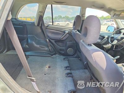 Zdjęcie 11 z 13 samochodu: 2005 TOYOTA RAV4 BASE VIN:JTEGD20V550050714 - miniatura