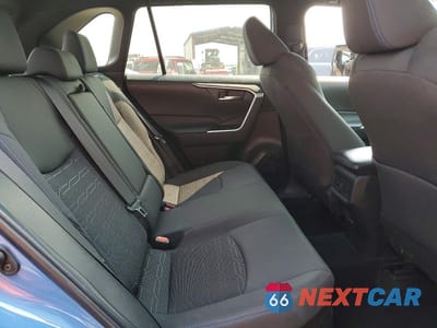 Zdjęcie 10 z 13 samochodu: 2023 TOYOTA RAV4 SE VIN:4T3T6RFV9PU139147 - miniatura