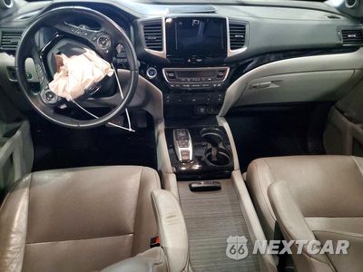 Zdjęcie 8 z 14 samochodu: 2018 HONDA PILOT ELITE VIN:5FNYF6H02JB009133 - miniatura
