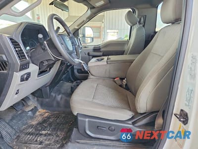 Zdjęcie 7 z 13 samochodu: 2019 FORD F150 VIN:1FTNF1C59KKC25560 - miniatura
