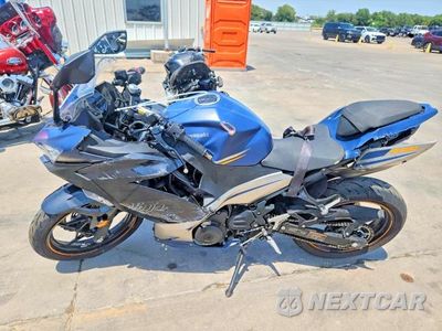 Trzecie zdjęcie samochodu z tyłu: 2023 KAWASAKI EX400 VIN:JKAEXKH17PDAR4064 - miniatura