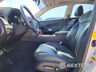 Zdjęcie 7 z 13 samochodu: 2011 LEXUS IS 250 BASE VIN:JTHBF5C27B5151147 - miniatura