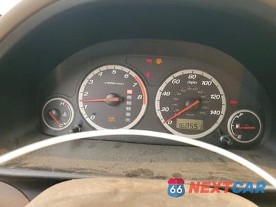 Zdjęcie 9 z 12 samochodu: 2002 HONDA CR-V LX VIN:JHLRD78552C043645 - miniatura