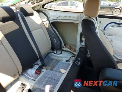Zdjęcie 10 z 13 samochodu: 2018 HONDA CIVIC LX VIN:2HGFC4B08JH308554 - miniatura