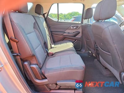 Zdjęcie 11 z 13 samochodu: 2021 CHEVROLET TRAVERSE LS VIN:1GNERFKW4MJ265480 - miniatura