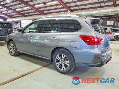 Drugie zdjęcie samochodu z przodu: 2018 NISSAN PATHFINDER SV VIN:5N1DR2MMXJC664091 - miniatura