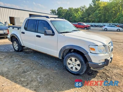 Czwarte zdjęcie samochodu z boku: 2010 FORD EXPLORER SPORT TRAC XLT VIN:1FMEU3BE6AUF01209 - miniatura