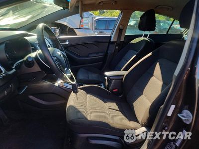 Zdjęcie 7 z 12 samochodu: 2018 KIA FORTE LX VIN:3KPFK4A73JE181126 - miniatura