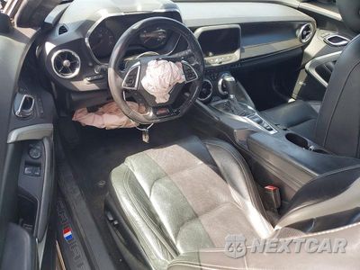 Zdjęcie 8 z 13 samochodu: 2016 CHEVROLET CAMARO SS VIN:1G1FH1R77G0183540 - miniatura