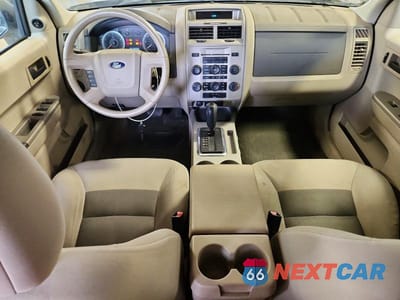 Zdjęcie 8 z 13 samochodu: 2008 FORD ESCAPE XLT VIN:1FMCU93108KA76498 - miniatura