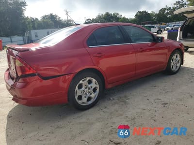 Trzecie zdjęcie samochodu z tyłu: 2010 FORD FUSION SE VIN:3FAHP0HG1AR349952 - miniatura