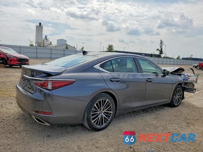 Trzecie zdjęcie samochodu z tyłu: 2023 LEXUS ES 350 LUXURY VIN:58AEZ1B15PU156548 - miniatura