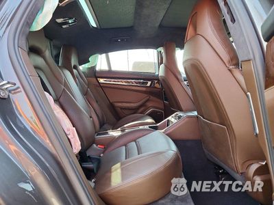 Zdjęcie 10 z 12 samochodu: 2018 PORSCHE PANAMERA 4 E-HYBRID VIN:WP0AE2A77JL127647 - miniatura