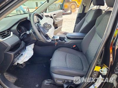 Zdjęcie 7 z 14 samochodu: 2021 TOYOTA RAV4 XLE VIN:2T3P1RFV2MW151703 - miniatura