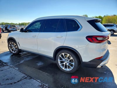 Drugie zdjęcie samochodu z przodu: 2021 BMW X5 XDRIVE45E VIN:5UXTA6C00M9D32676 - miniatura